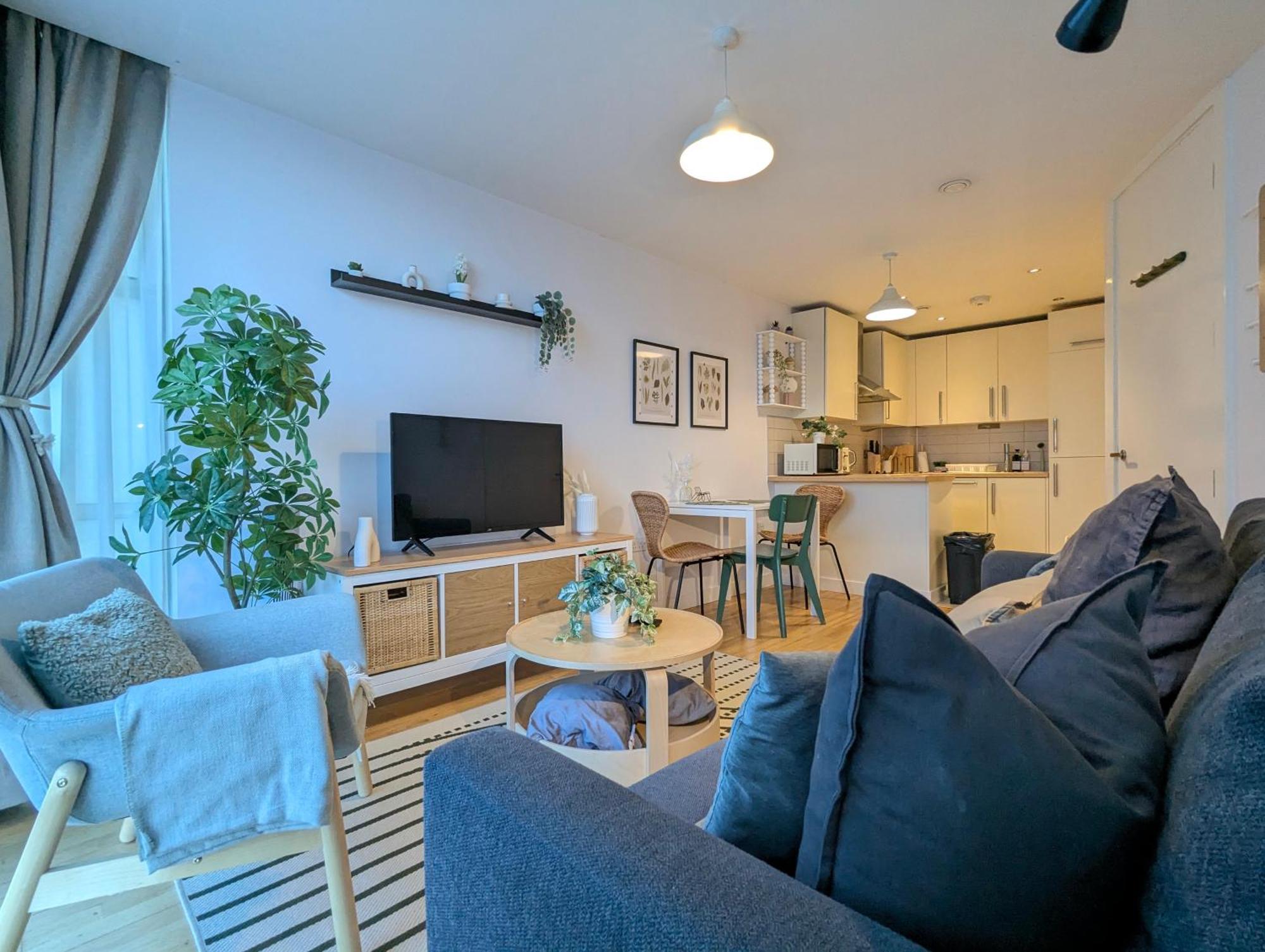 City Centre Morden 1-Bedroom Apt Near Dock Ліверпуль Екстер'єр фото